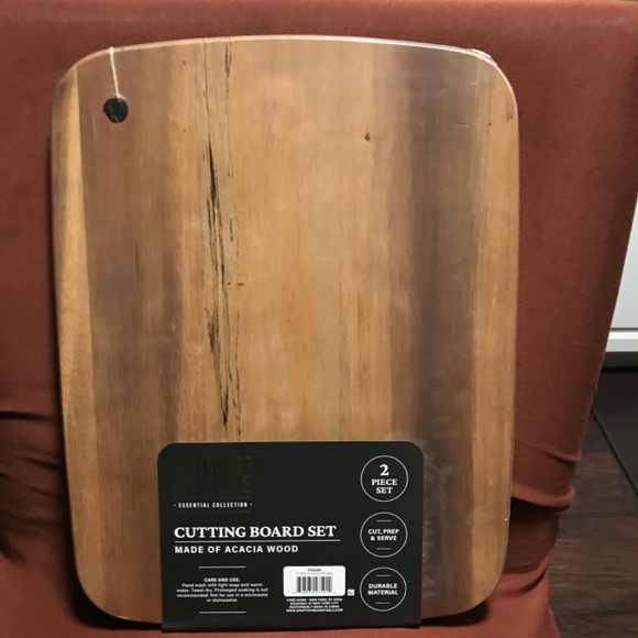 Thyme&Table Cutting Board Set New - Picture 6 of 11